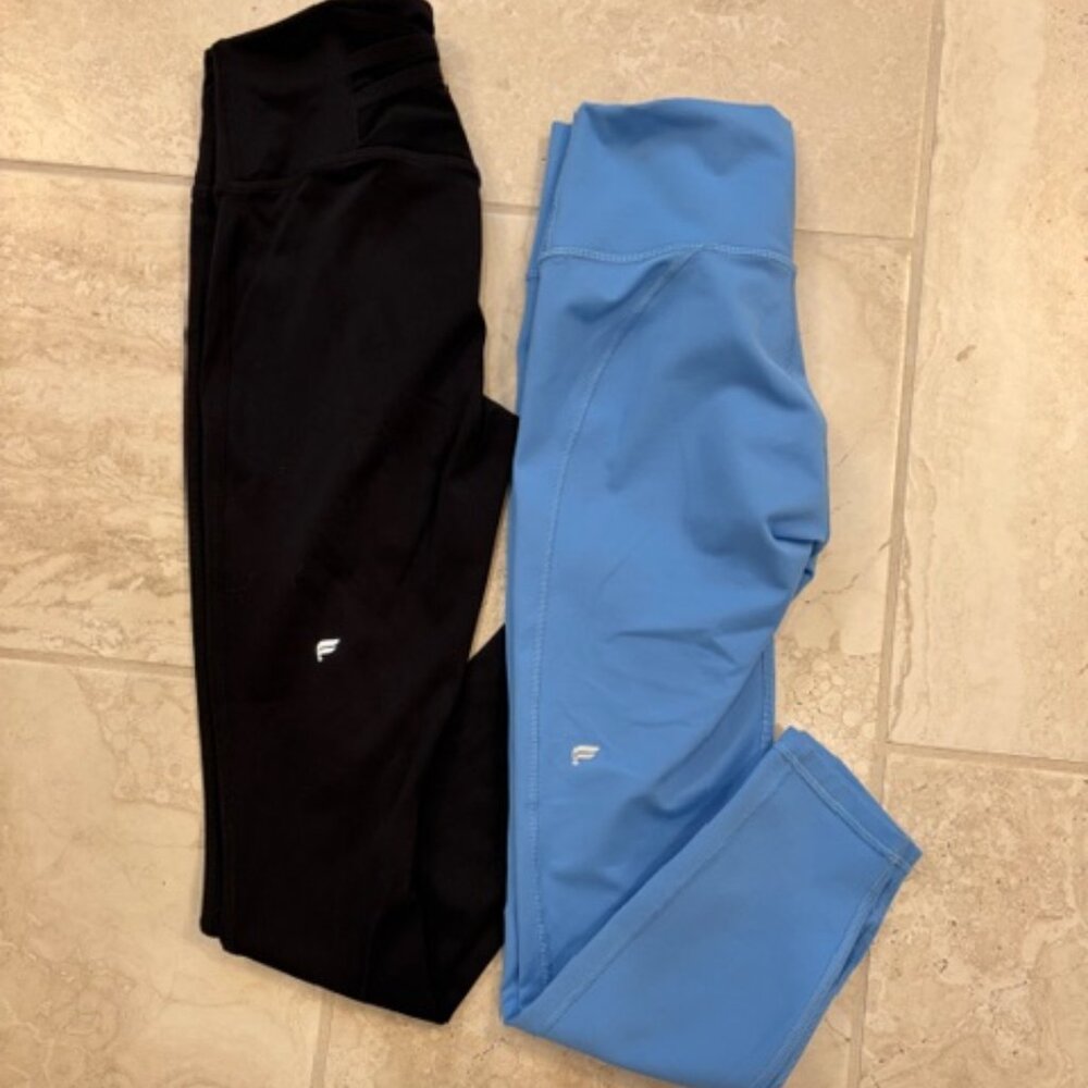 Fabletics PowerHold Blue XS & Motion 365 Black XS Leggings Activewear Workout